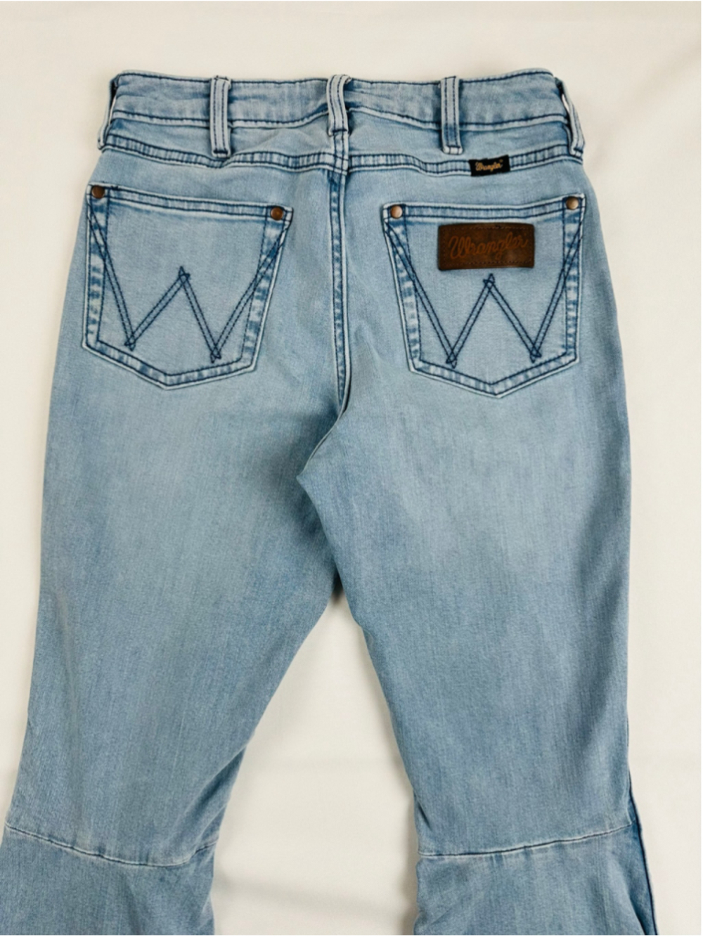 Wrangler Retro Premium Women’s 27x36 High Rise Embellished Trumpet Flare Jeans - Picture 9 of 14